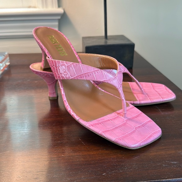 PARIS TEXAS Holly Portofino PINK Leather Croc Thong Mule Italian NWT Sz 39 - Picture 1 of 7